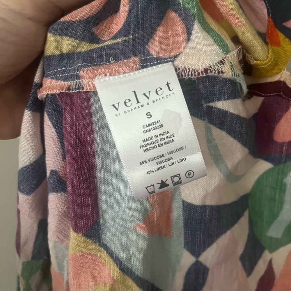 Velvet by Graham & Spencer (S) Top - Picture 6 of 6